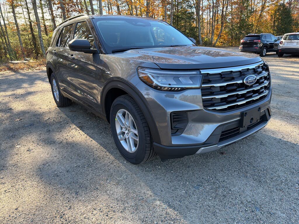 2026 Ford Explorer Active AWD