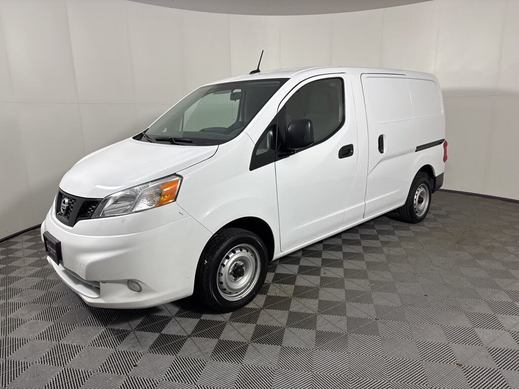 2021 Nissan NV200 S FWD