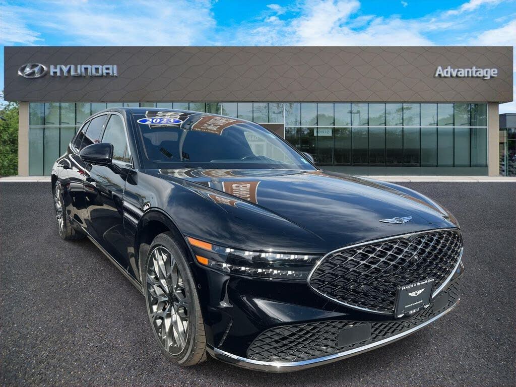 2023 Genesis G90 3.5T e-Supercharger AWD