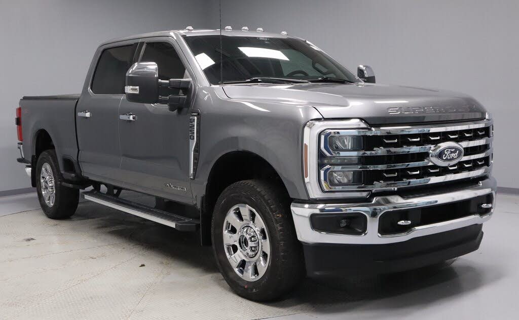 2024 Ford F-250 Super Duty Lariat Crew Cab 4WD