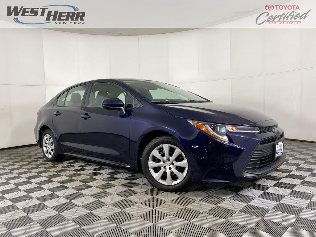 2024 Toyota Corolla LE FWD
