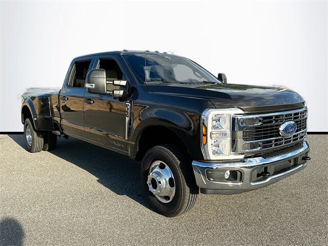 2025 Ford F-350 Super Duty XLT Crew Cab LB DRW 4WD