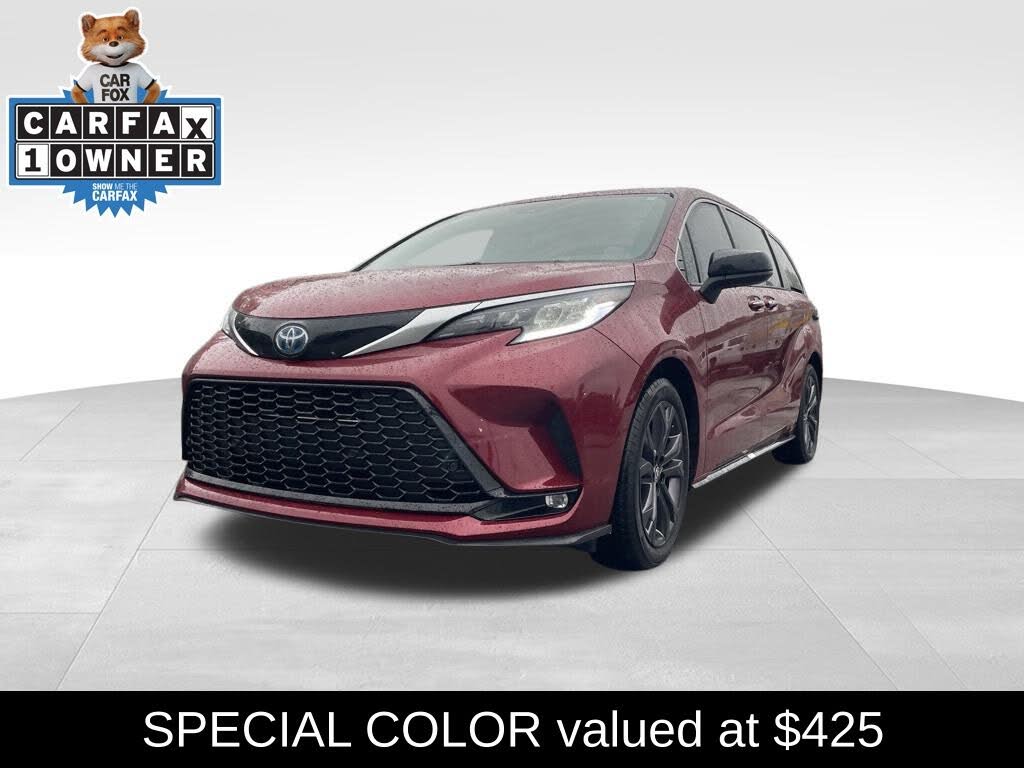 2023 Toyota Sienna XSE 7-Passenger FWD