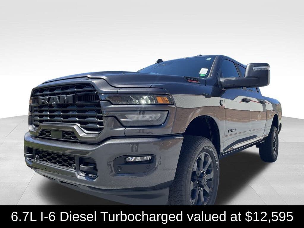 2025 RAM 2500 Big Horn Crew Cab 4WD