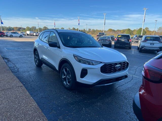 2026 Ford Escape ST-Line FWD