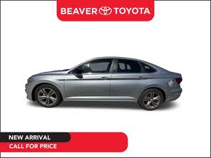 Volkswagen Jetta R-Line FWD