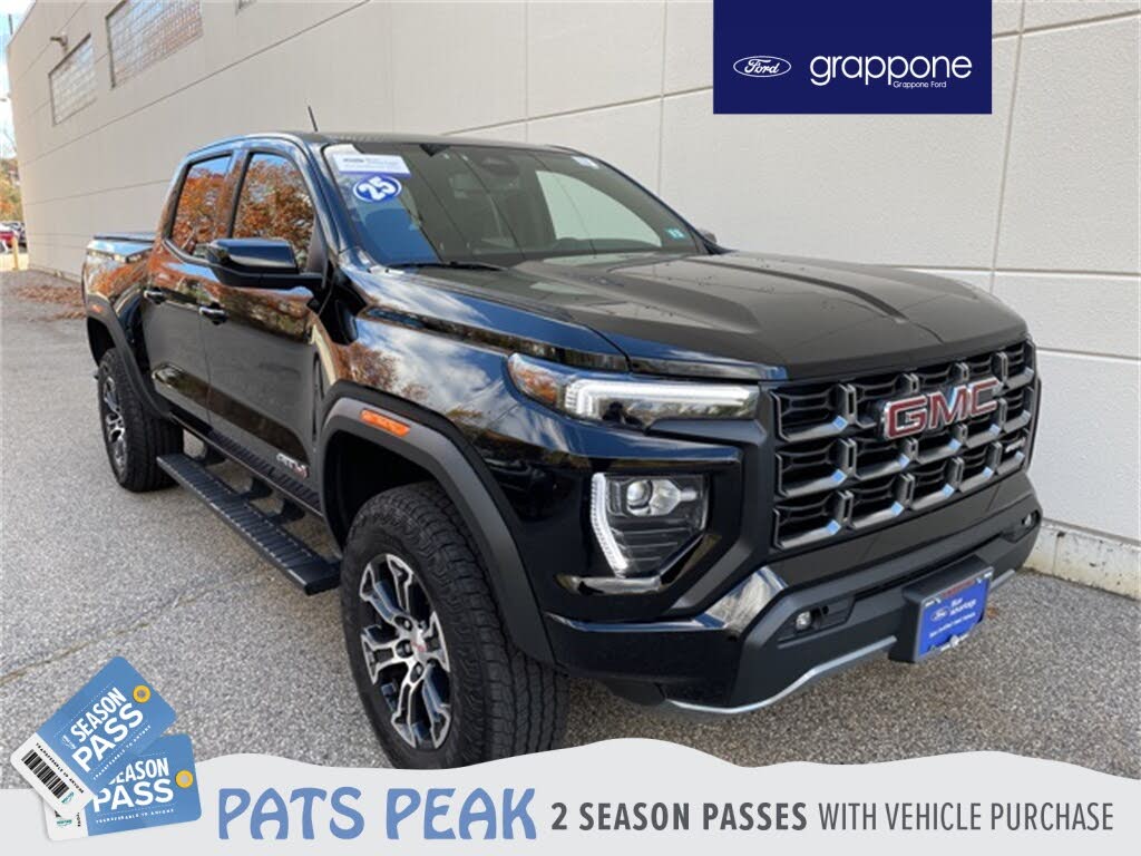 2025 GMC Canyon AT4 Crew Cab 4WD