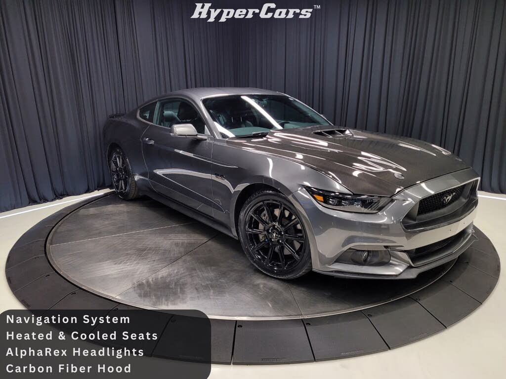 2016 Ford Mustang GT Premium Coupe RWD