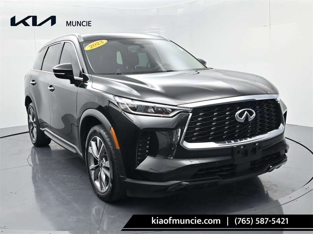 2023 INFINITI QX60 Luxe AWD
