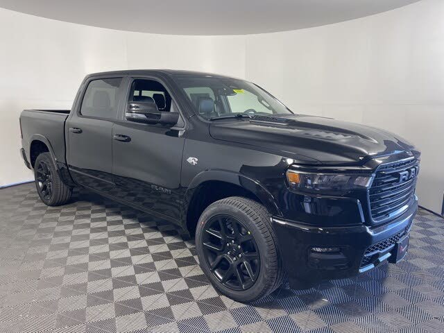 2026 RAM 1500 Laramie Crew Cab 4WD