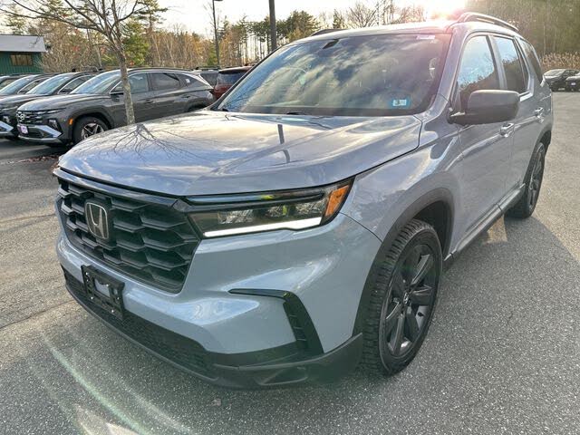 2023 Honda Pilot Sport FWD
