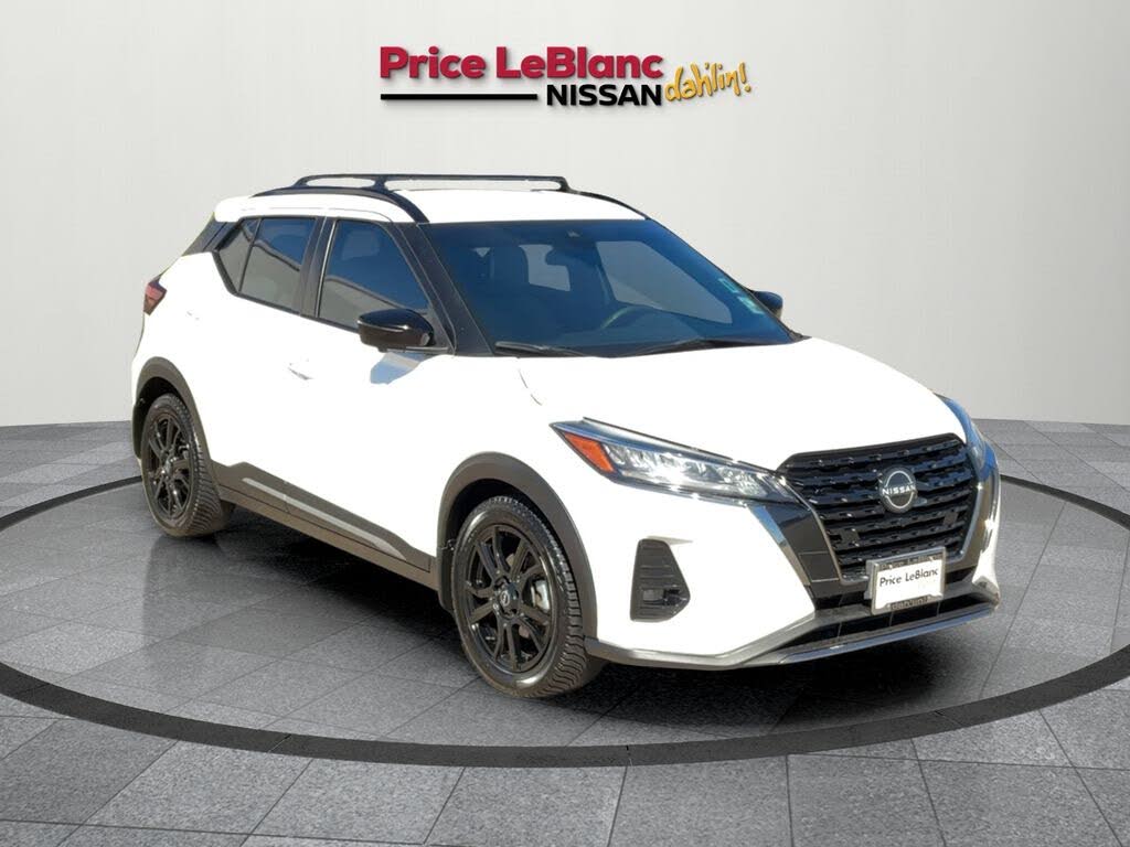 2023 Nissan Kicks SR FWD