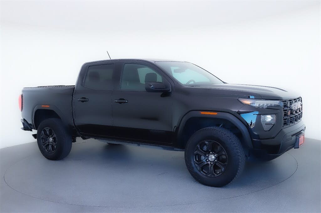 2024 GMC Canyon Elevation Crew Cab RWD