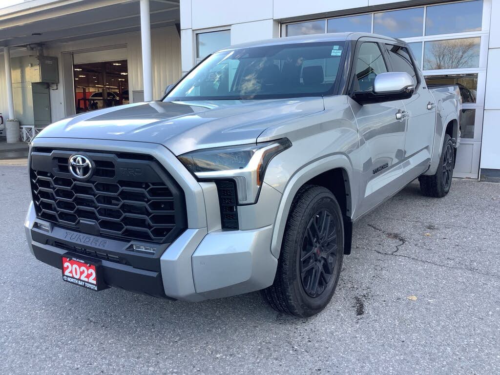 2022 Toyota Tundra SR5 CrewMax Cab 4WD