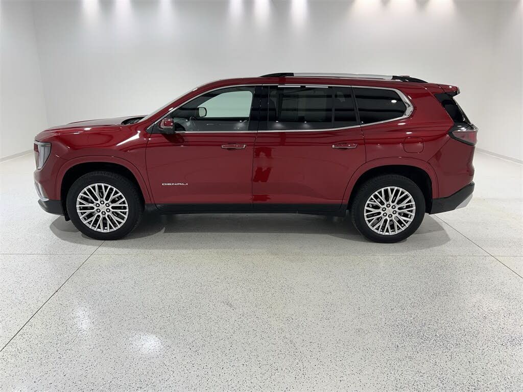 2024 GMC Acadia Denali AWD