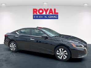 Nissan Altima 2.5 S FWD