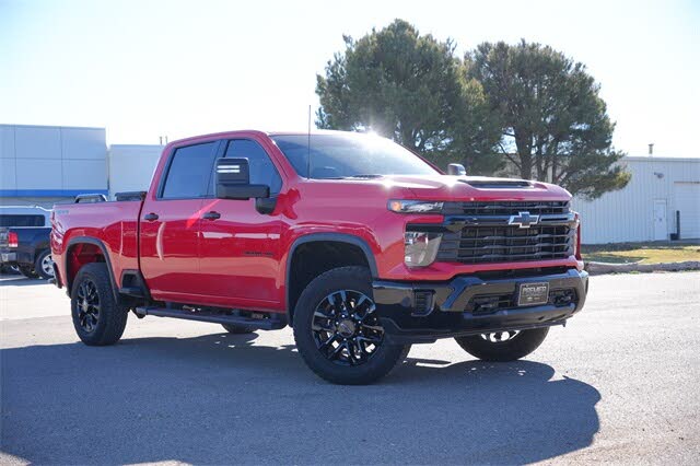 2025 Chevrolet Silverado 2500HD Custom Crew Cab 4WD