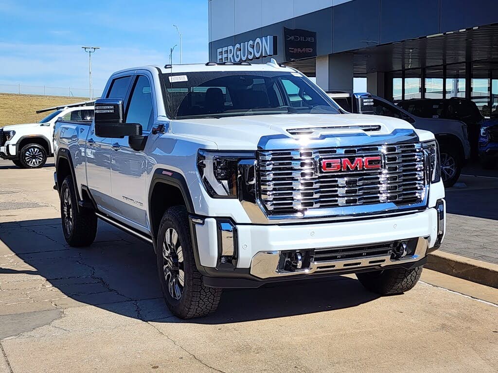 2026 GMC Sierra 2500HD Denali Crew Cab 4WD