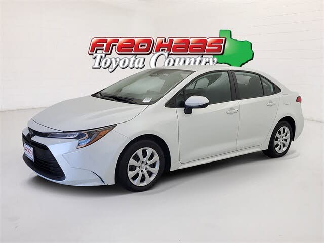 2024 Toyota Corolla LE FWD