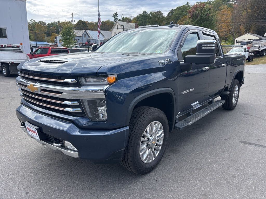 2022 Chevrolet Silverado 3500HD High Country Crew Cab 4WD