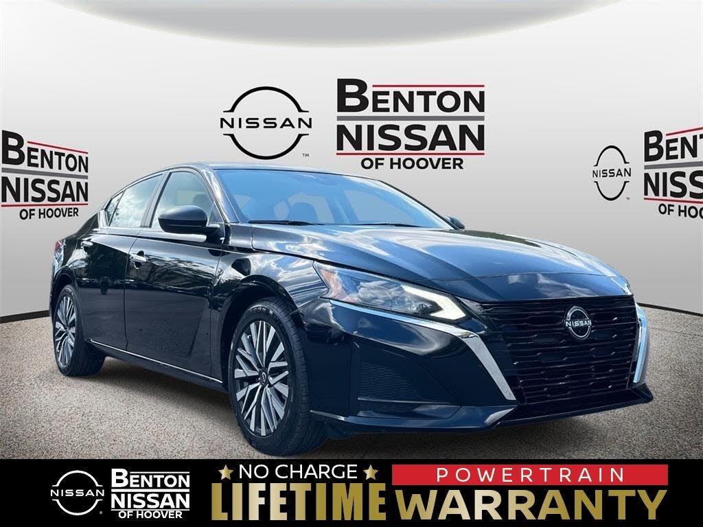 2024 Nissan Altima 2.5 SV FWD