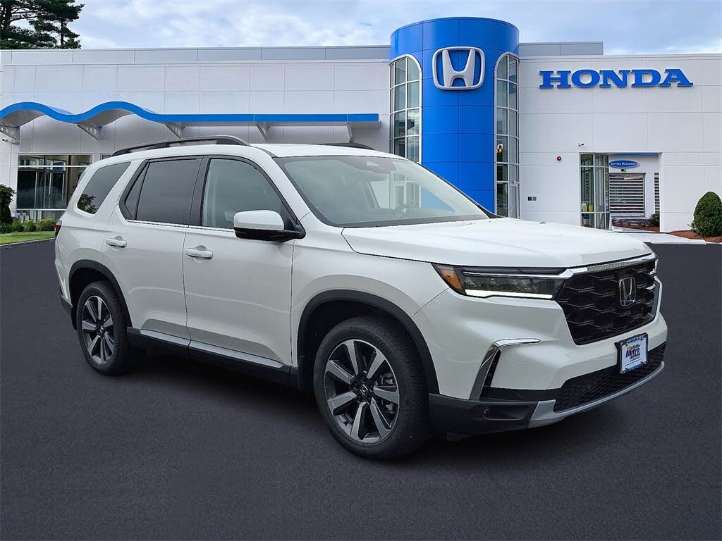 2025 Honda Pilot Touring AWD