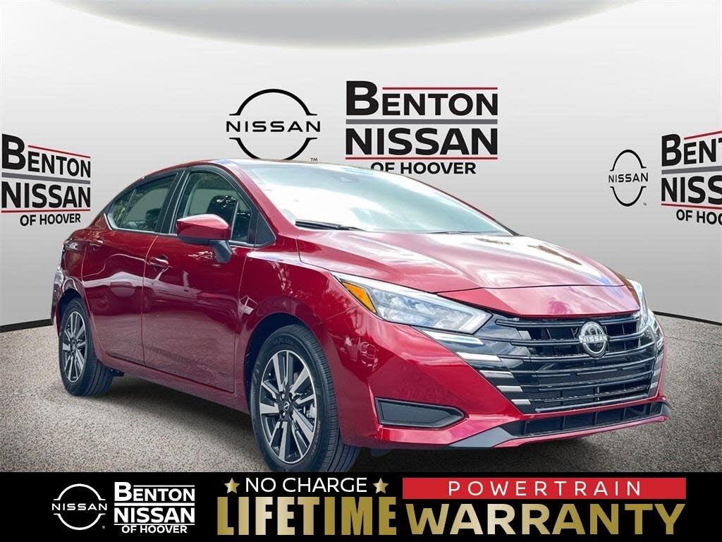 2025 Nissan Versa SV FWD