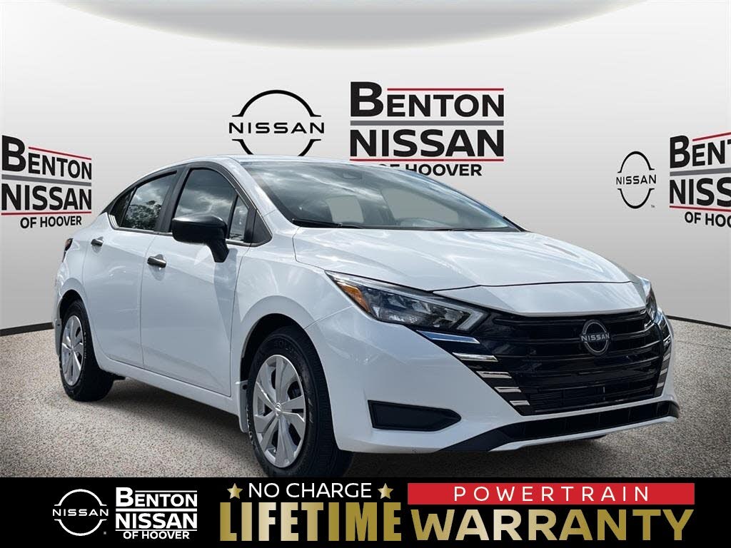 2025 Nissan Versa S FWD