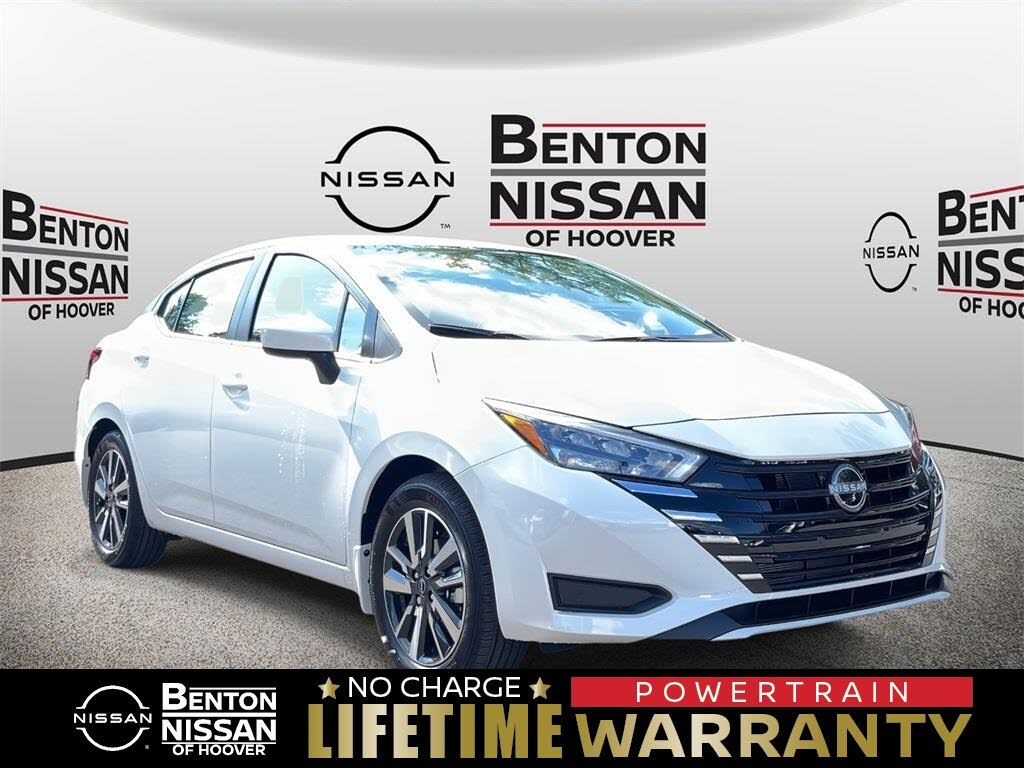 2025 Nissan Versa SV FWD