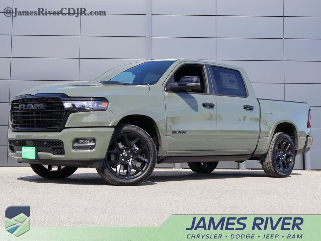 2026 RAM 1500 Laramie Crew Cab 4WD