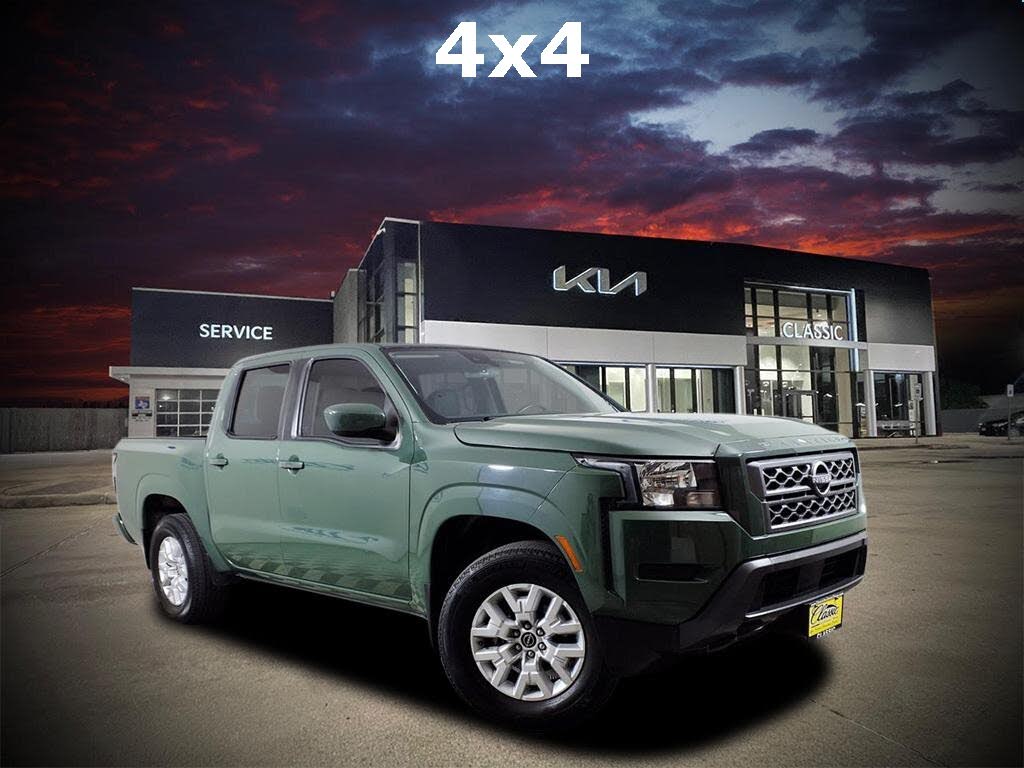 2022 Nissan Frontier SV Crew Cab 4WD