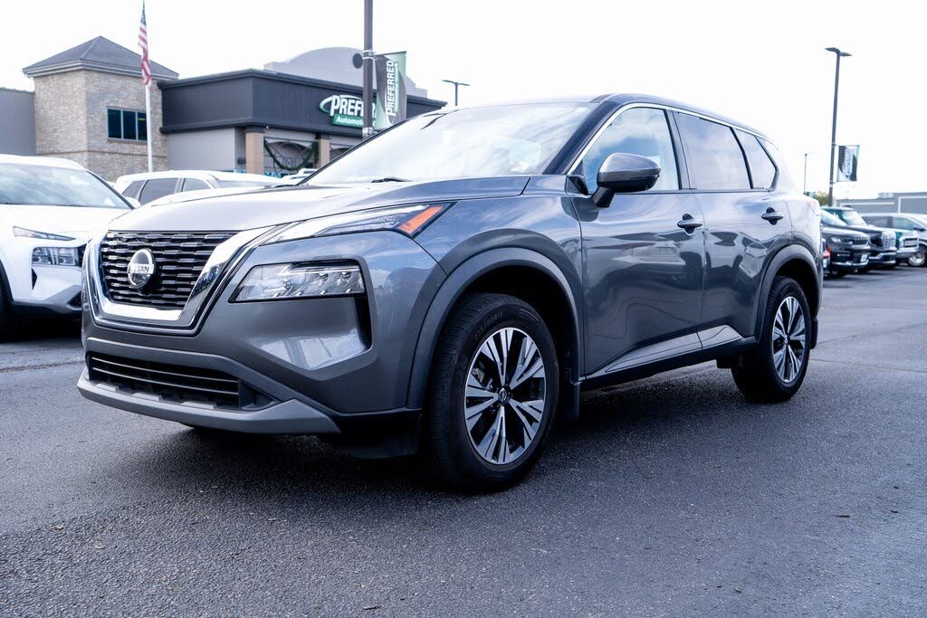 2021 Nissan Rogue SV FWD