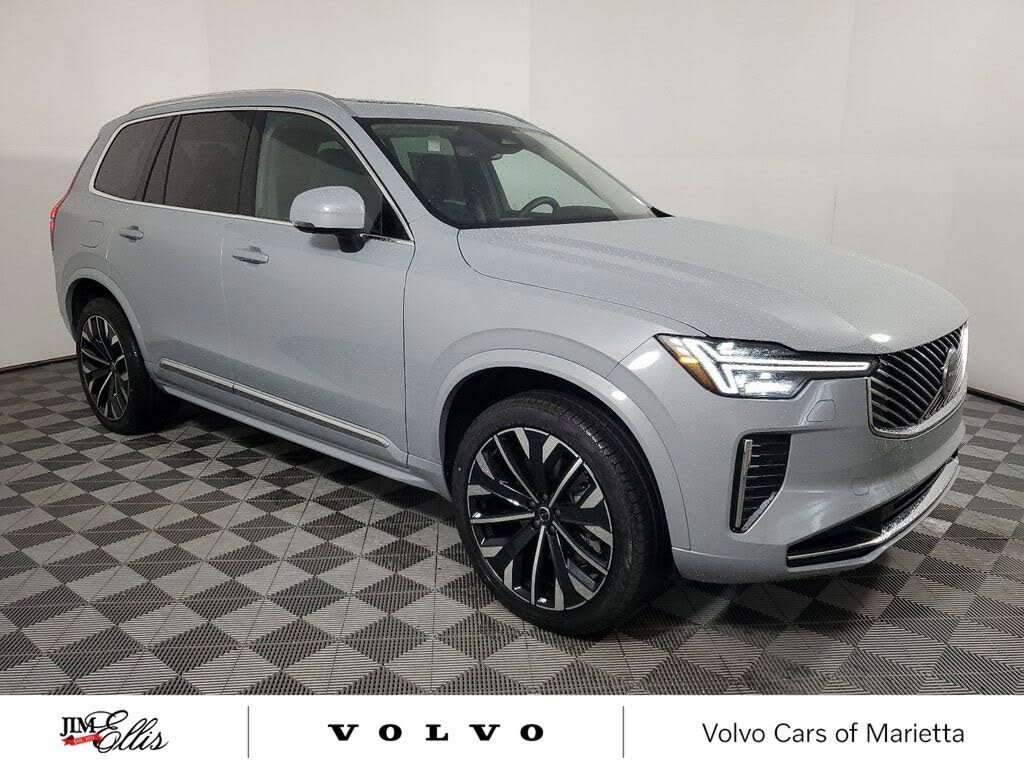 2025 Volvo XC90 B6 Core Bright Theme AWD