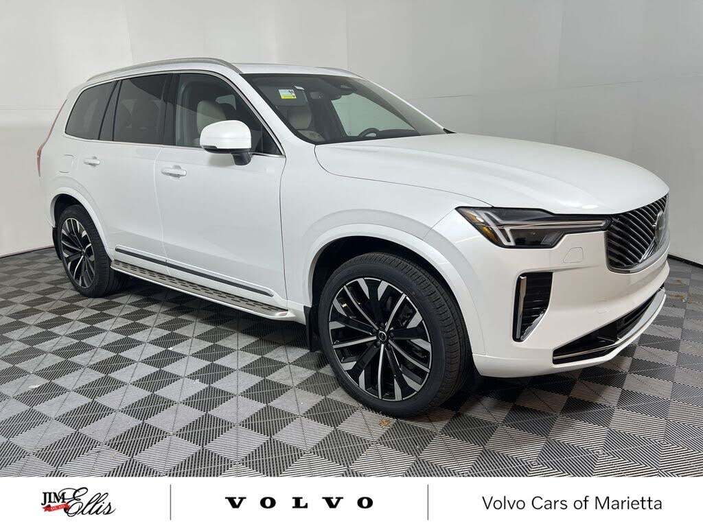 2025 Volvo XC90 B5 Core Bright Theme AWD