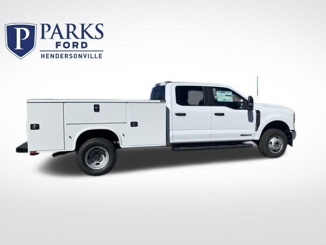 2026 Ford F-350 Super Duty Chassis XL Crew Cab DRW 4WD