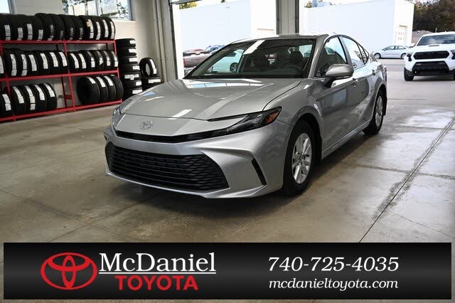 2026 Toyota Camry LE FWD