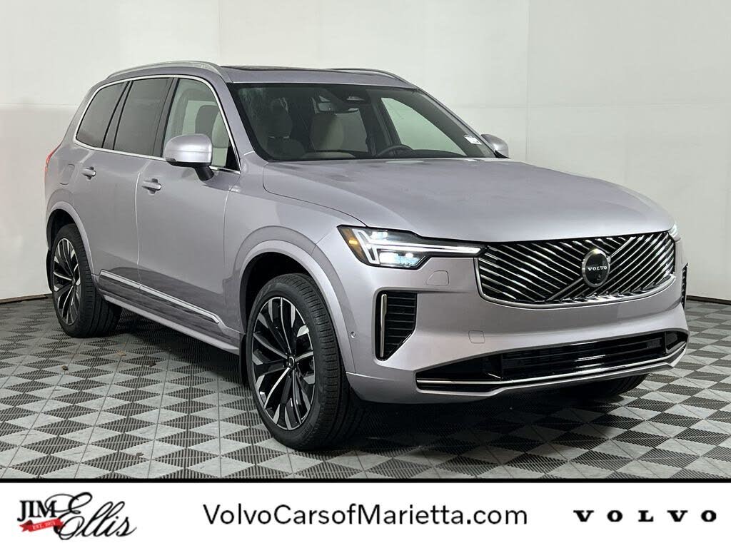 2026 Volvo XC90 B5 Plus 7-Passenger AWD