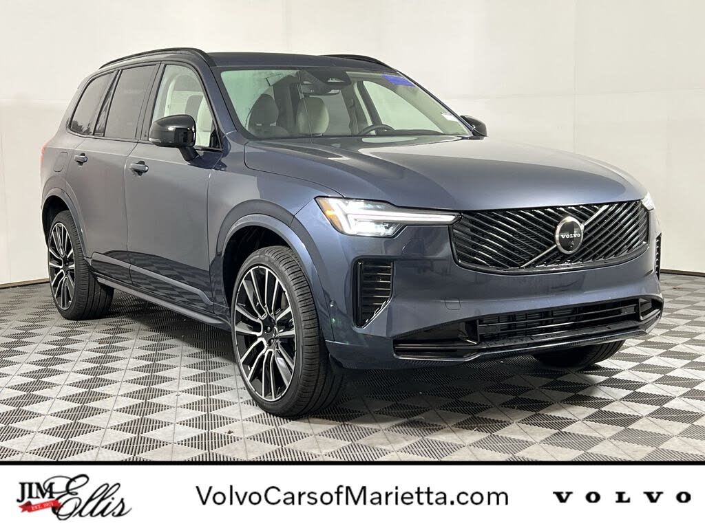 2026 Volvo XC90 B6 Ultra Dark 6-Passenger AWD