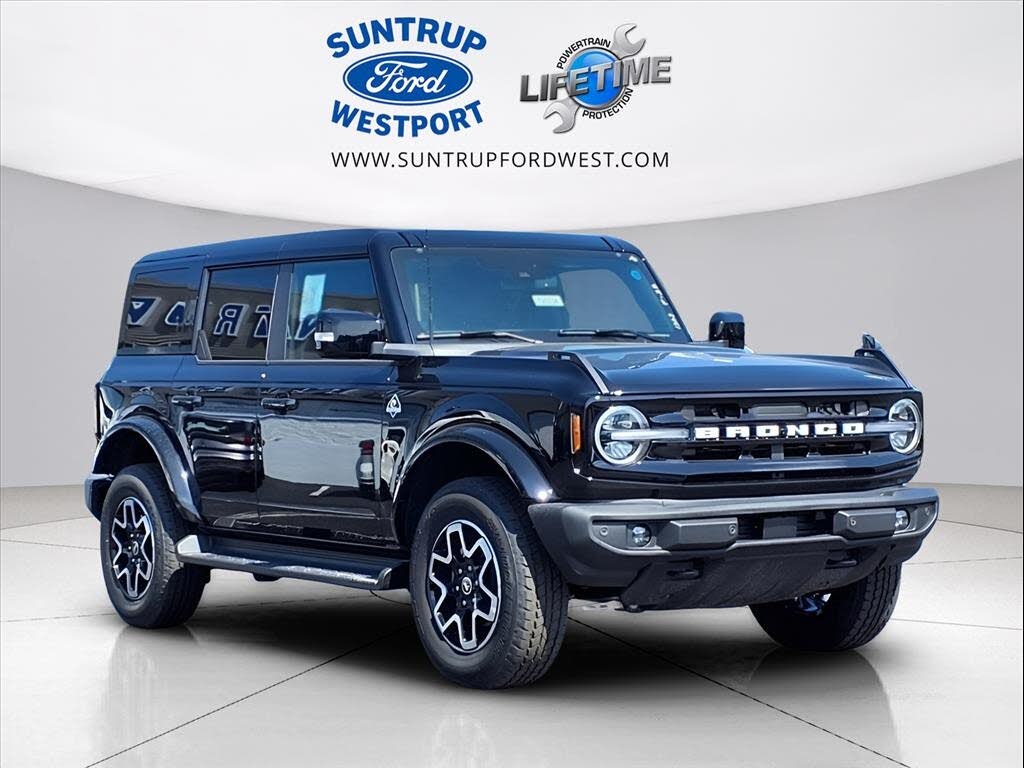 2025 Ford Bronco Outer Banks 4-Door 4WD