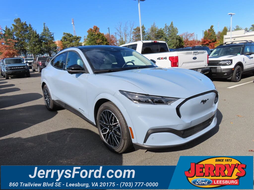 2025 Ford Mustang Mach-E Premium AWD