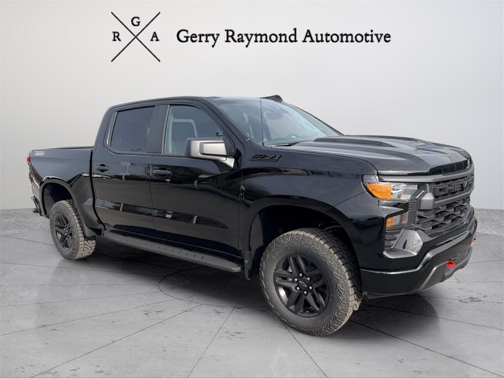 2026 Chevrolet Silverado 1500 Custom Trail Boss Crew Cab 4WD