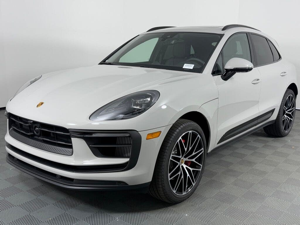 2026 Porsche Macan S AWD