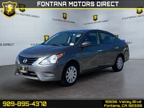 Nissan Versa SV FWD