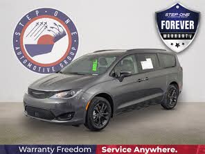Chrysler Pacifica Launch Edition AWD