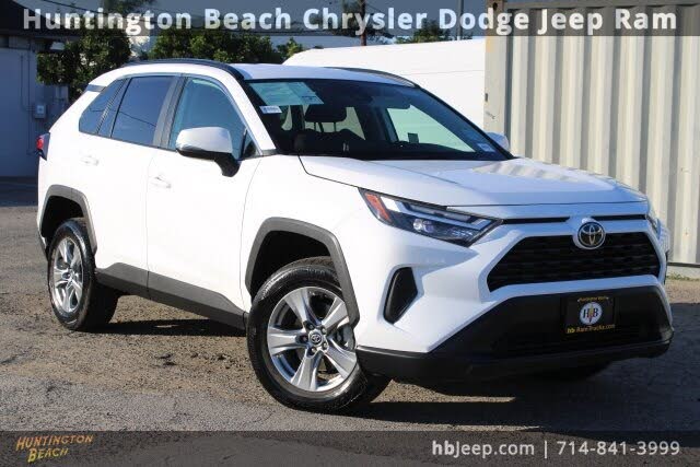 2024 Toyota RAV4 XLE FWD