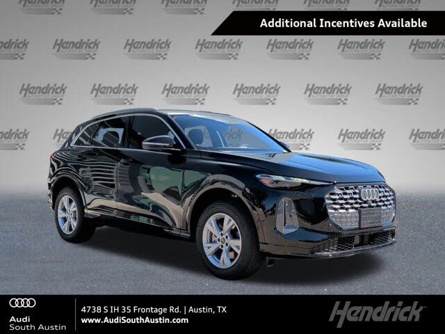 2025 Audi Q5 quattro Premium 40 TFSI