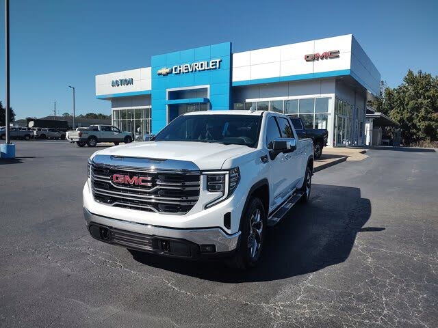 2023 GMC Sierra 1500 SLT Crew Cab 4WD