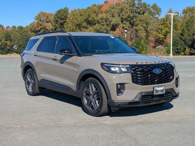 2026 Ford Explorer ST AWD