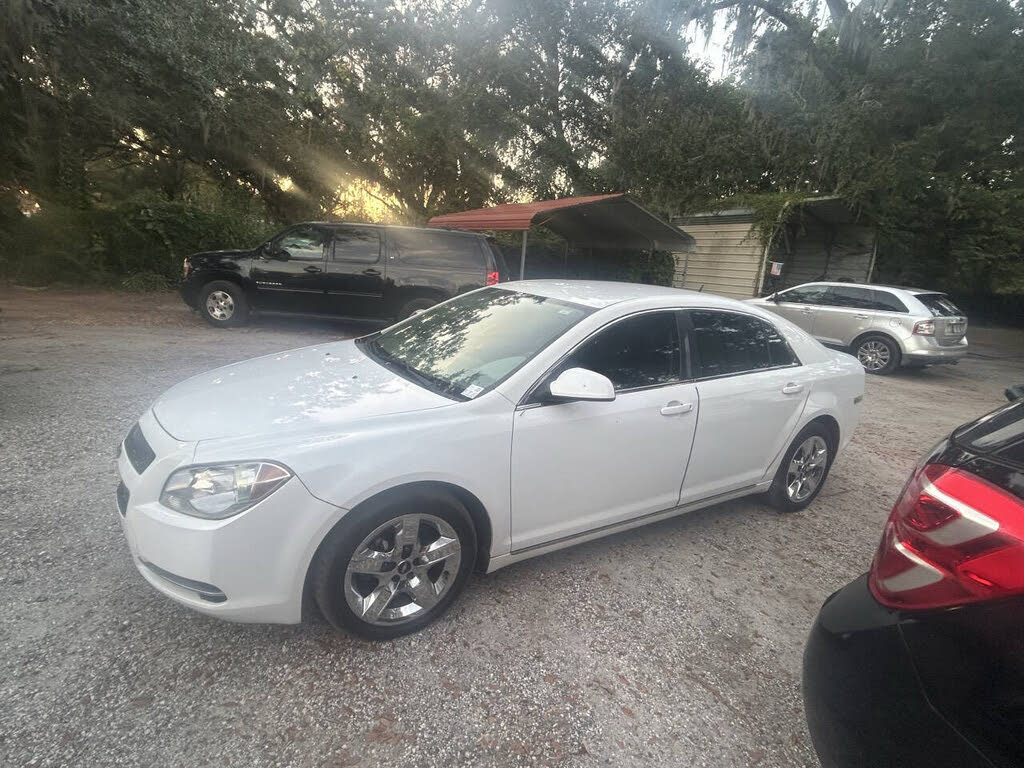 2010 Chevrolet Malibu 1LT FWD