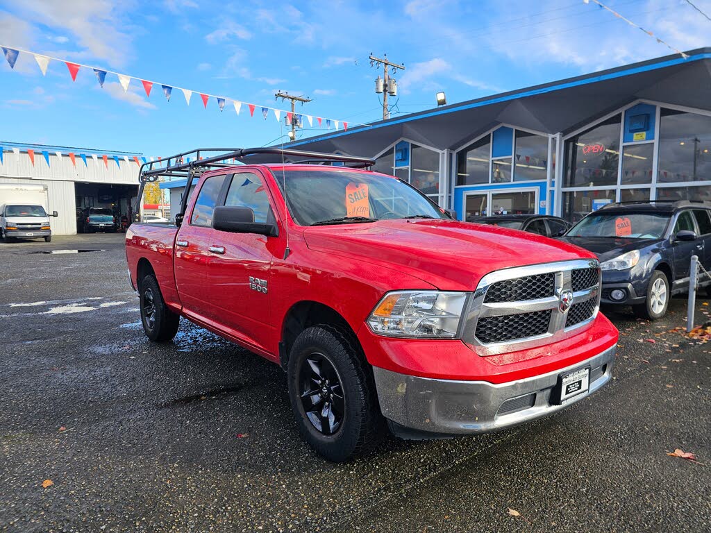 2017 RAM 1500 SLT Quad Cab 4WD